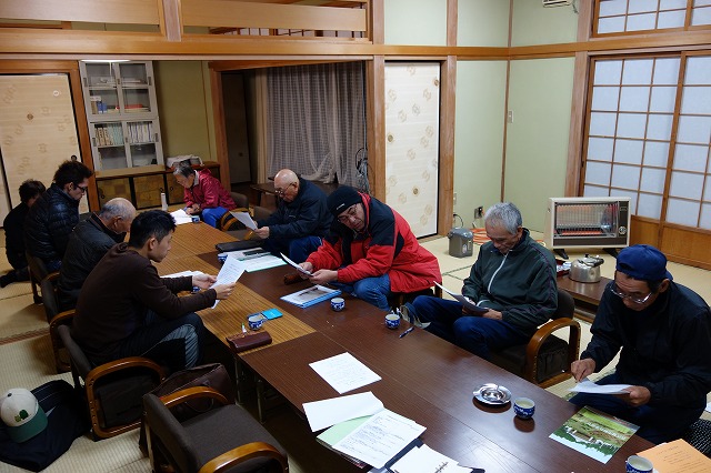 収穫祭のため事前の打ち合わせ会を実施いたしました。全員が意見を出して漏れの無いようにチェックです。アイデアがいつぱい。。。